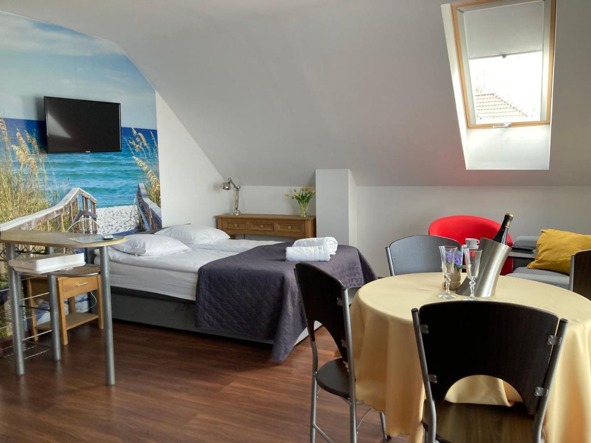 Apartamenty I Pokoje Na Letniej Ujście-Darłowskie 외부 사진