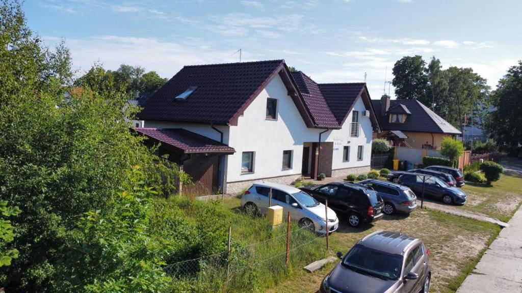 Apartamenty I Pokoje Na Letniej Ujście-Darłowskie 외부 사진